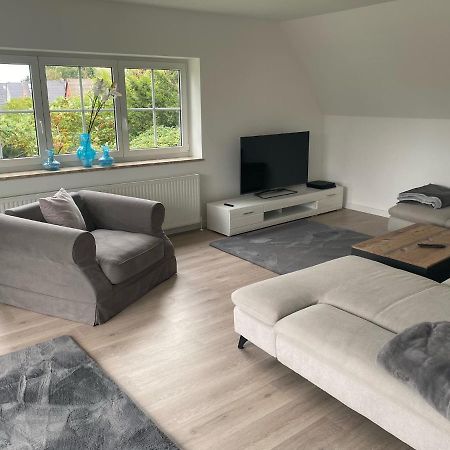 Ferienwohnung Falkenfeld Lubeck Ngoại thất bức ảnh