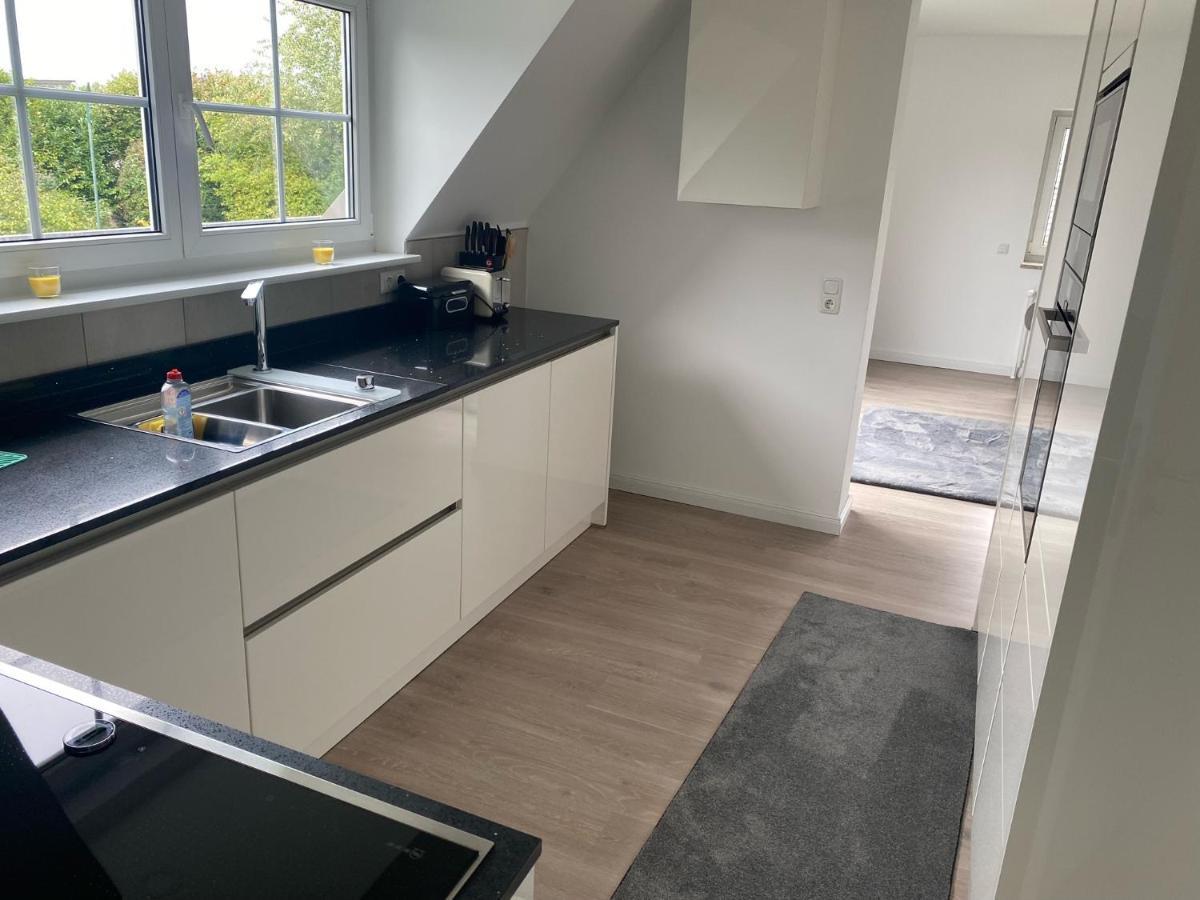 Ferienwohnung Falkenfeld Lubeck Ngoại thất bức ảnh