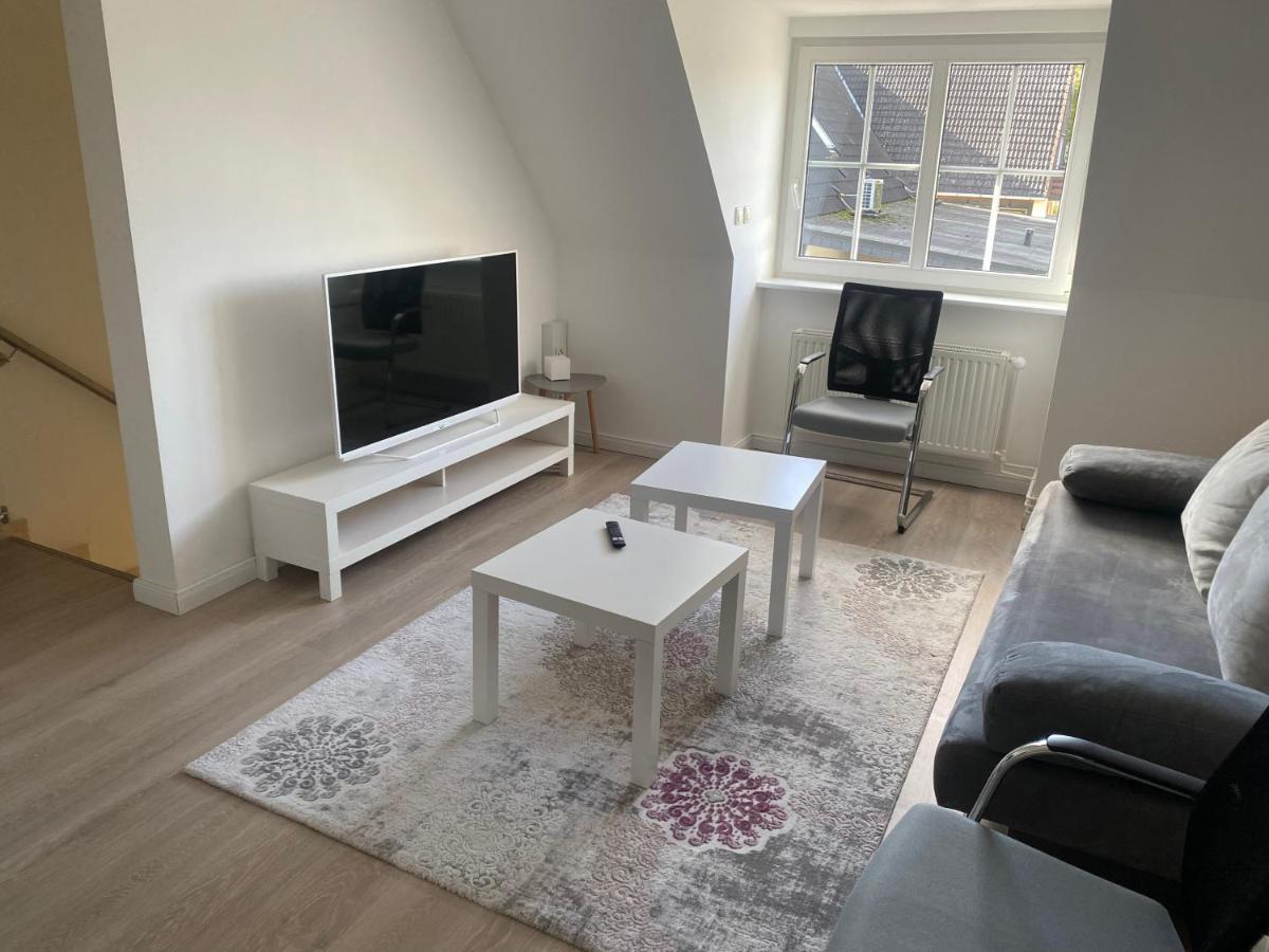 Ferienwohnung Falkenfeld Lubeck Ngoại thất bức ảnh